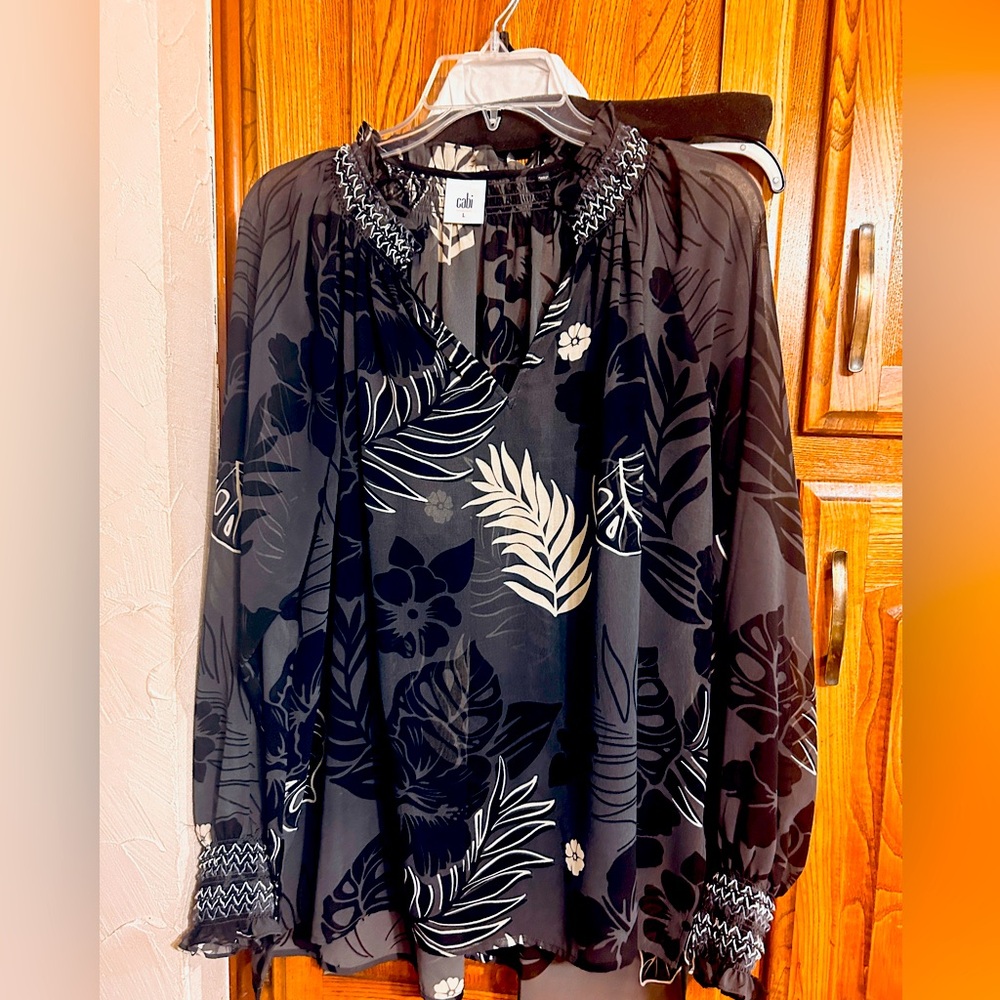Cabi Aloha Blouse